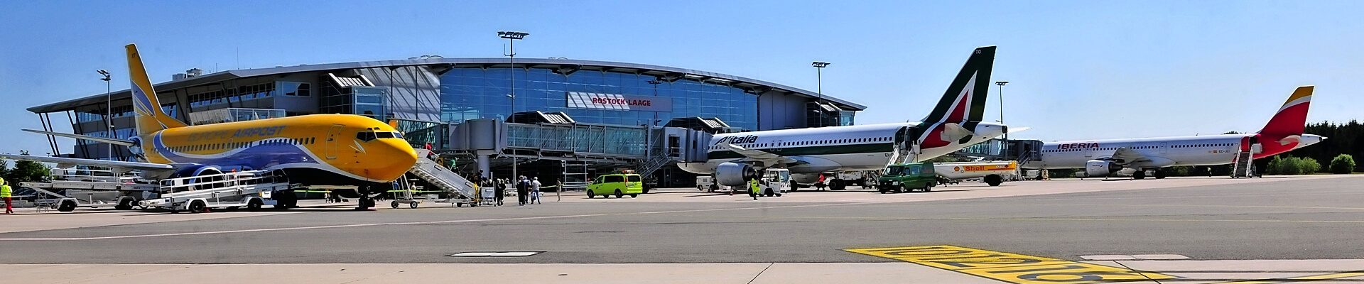 Fliegen ab Rostock-Laage