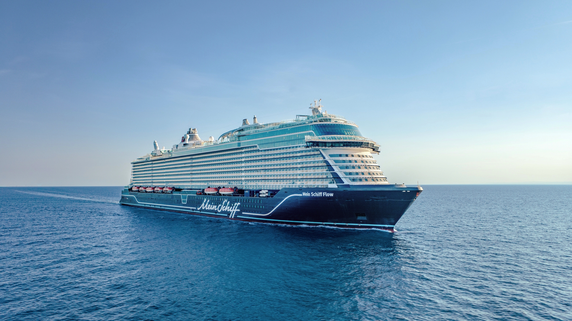 Drohnenaufnahme Front Mein Schiff Flow