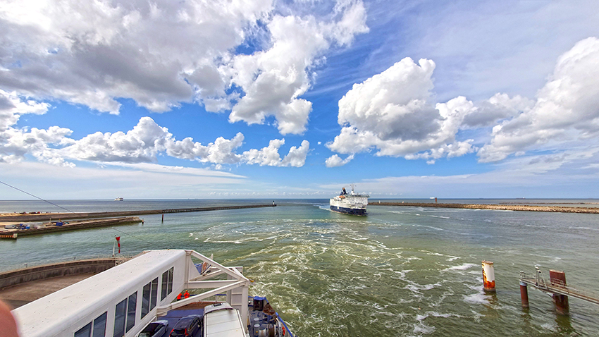 Die Fähre von Calais nach Dover (© charlemagne  - Pixabay)